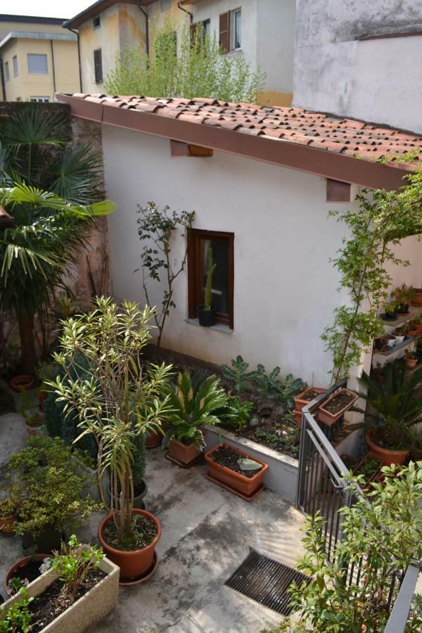 Casa Del Cedro - Cedar House Villa Lecco Exterior photo